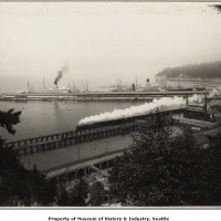 1906 Great Northern train and ships at Smith Cove